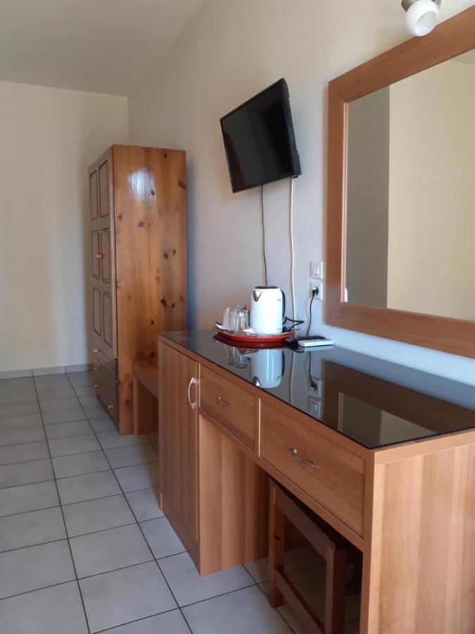 Ξενοδοχείο Αφροδίτη- Hotel Aphrodite Nafpaktos Exteriör bild